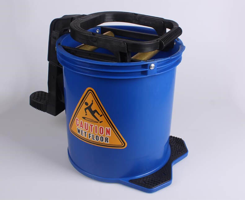 16L mop wringer bucket with castors